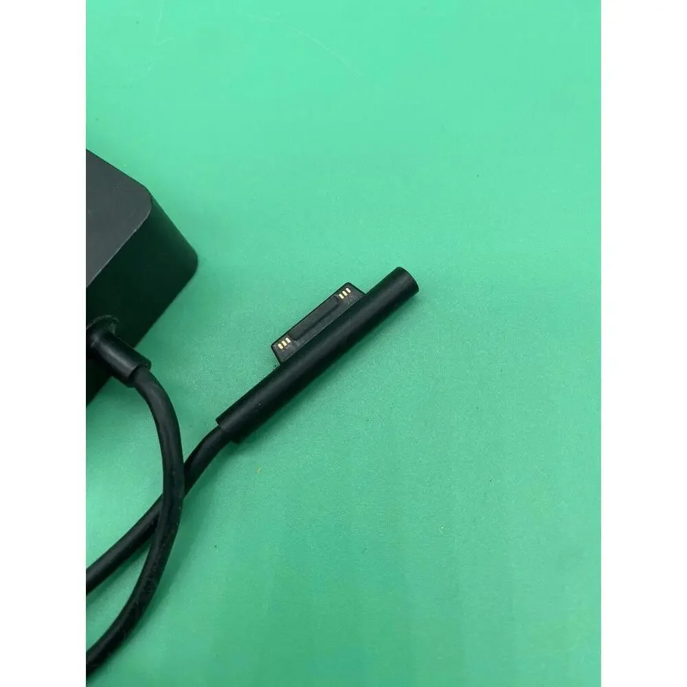 OEM Microsoft Model 1625 Charger A/C Adapter, 12V, 2.58A, Surface Pro Tested
